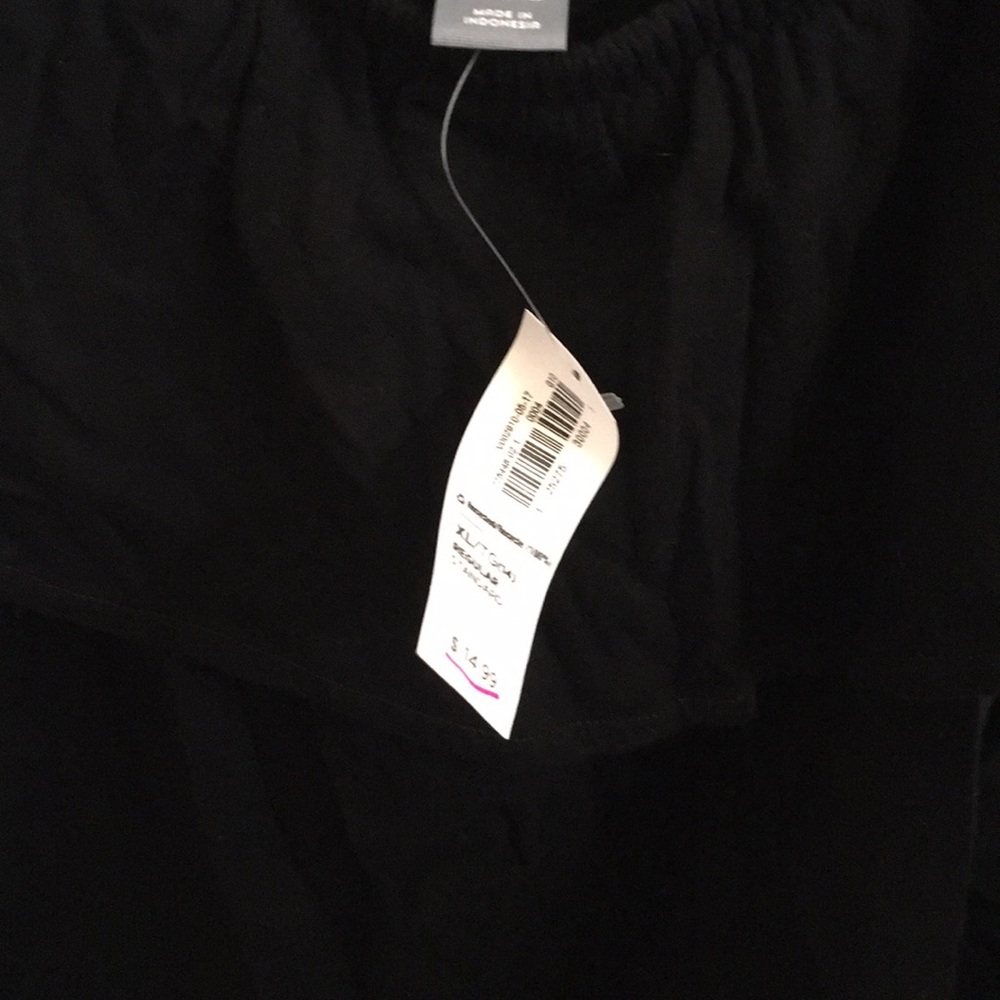 Black Ruffle Top - Picture 4 of 4